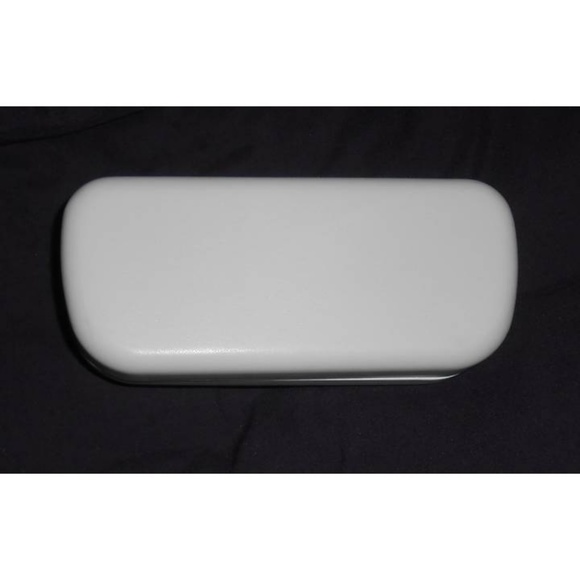 NEW Diane Von Furstenberg eyeglass / sunglass case - Picture 4 of 4